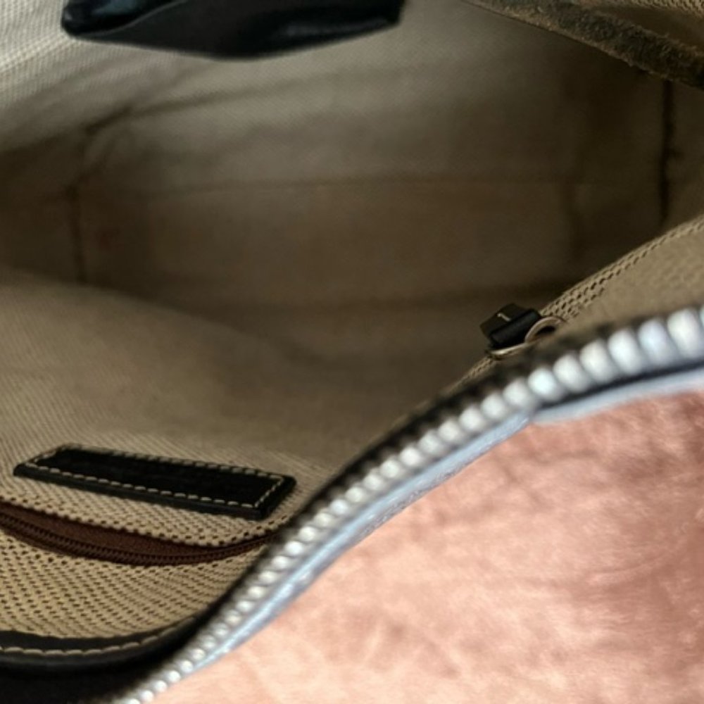 Dooney & Bourke Handbag - Picture 6 of 8